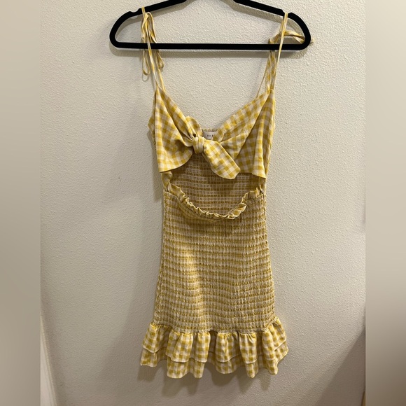 Mable Cutout Dress Size Large - Picture 1 of 3